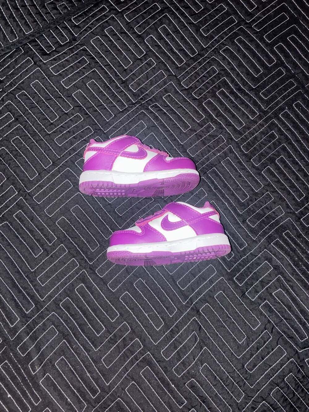Nike Dunk Low Toddler Size 4C Purple/White